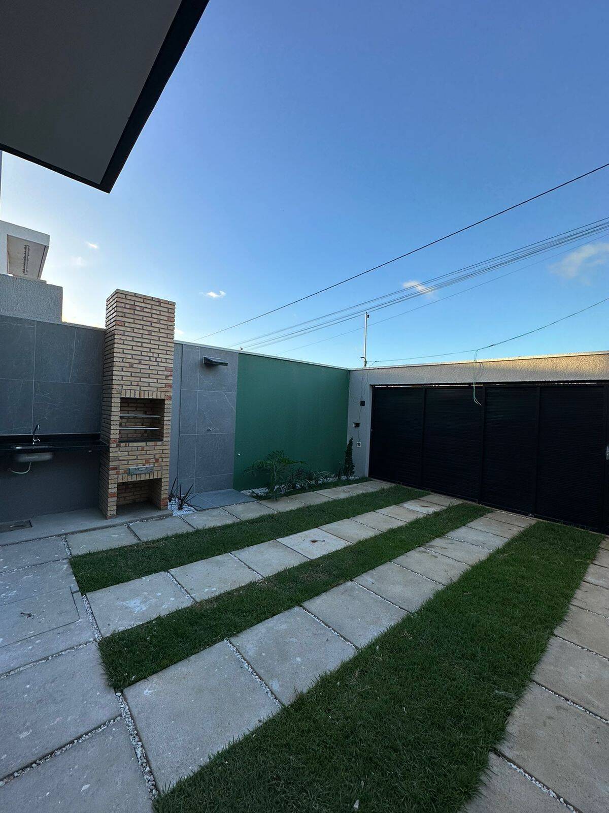 Casa à venda com 3 quartos, 90m² - Foto 8