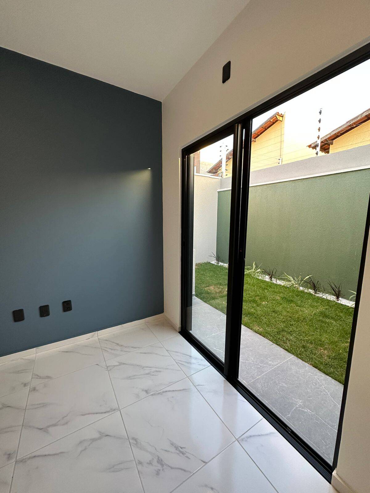 Casa à venda com 3 quartos, 90m² - Foto 9