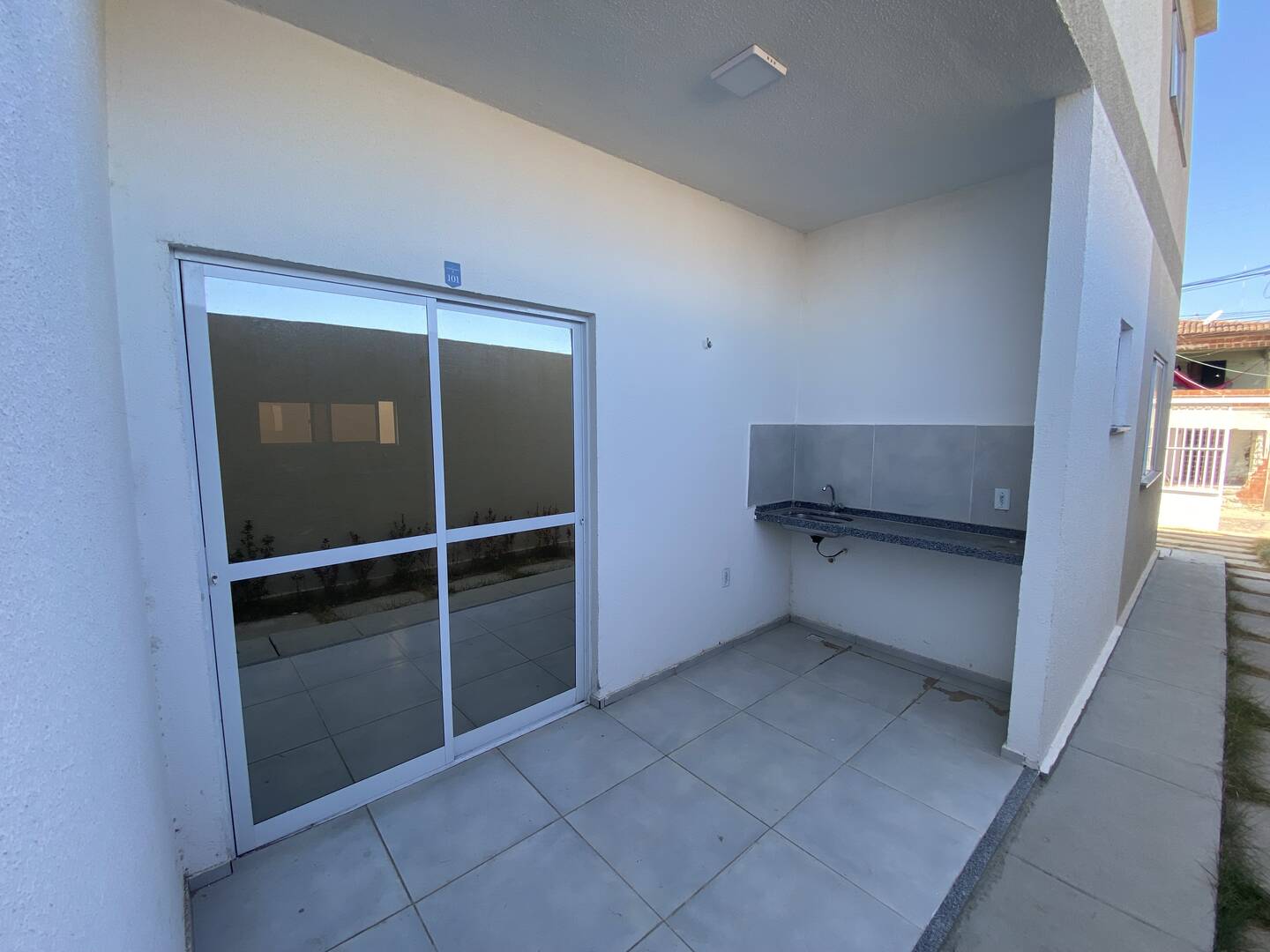 Apartamento à venda com 2 quartos, 61m² - Foto 3